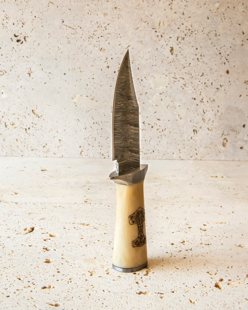 DAMASCUS STEEL BONE HANDLED KNIFE & LEATHER SHEATH