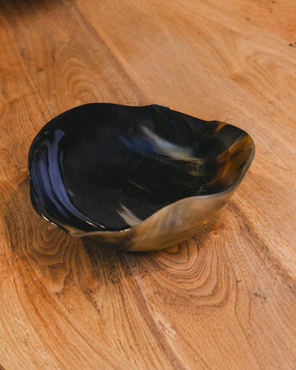 MEDIUM HORN SERVING BOWL