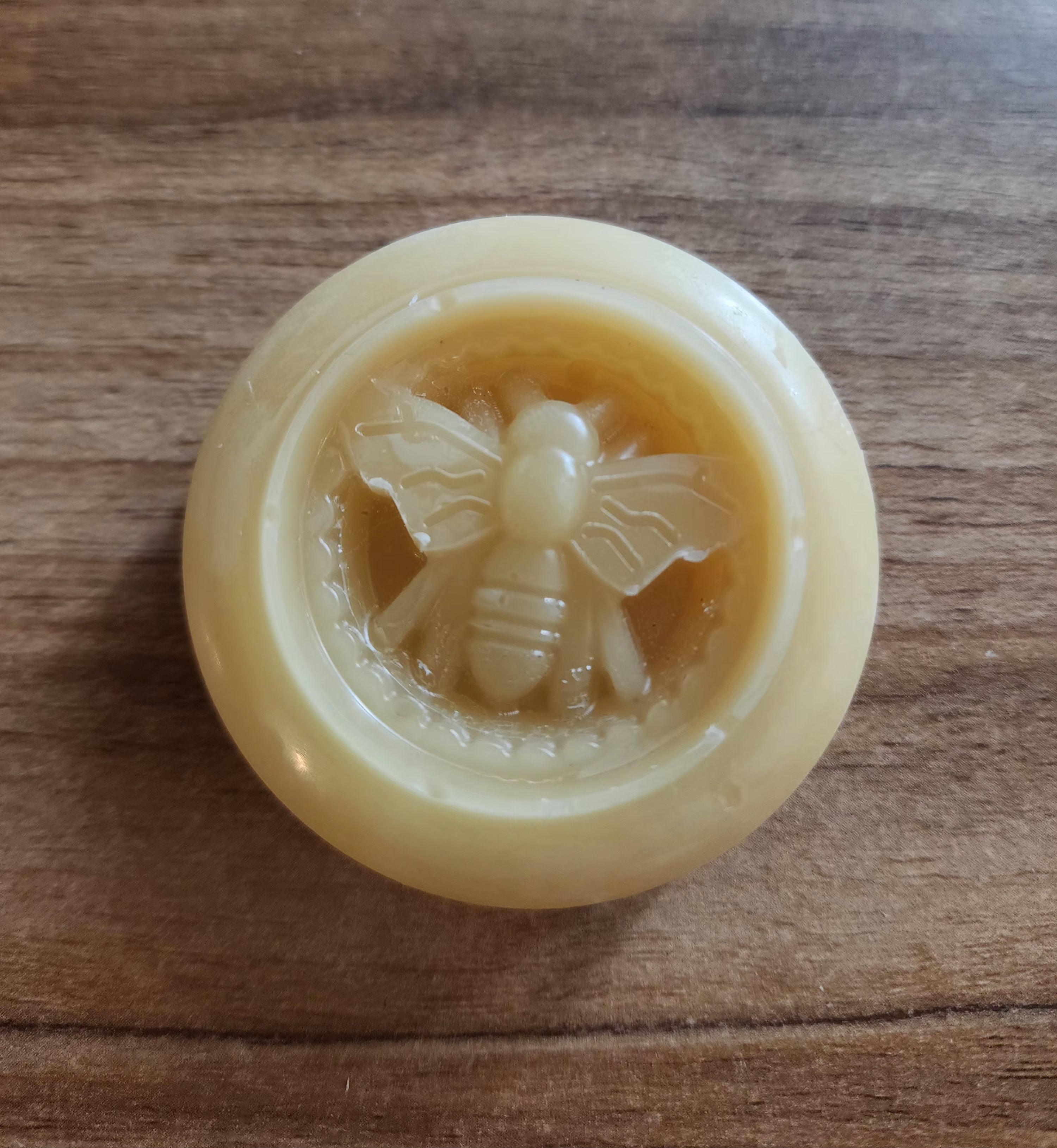 NEW BEESWAX 40g block