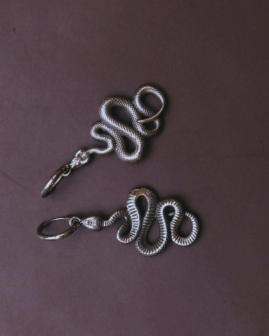 STATEMENT JÖRMUNGANDR EARRINGS