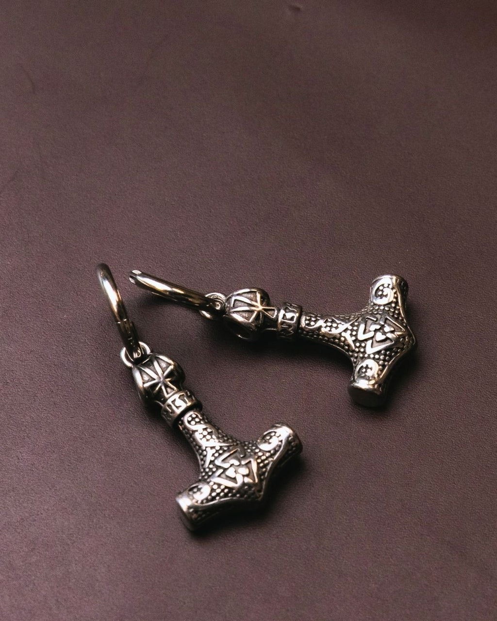 MJØLNER HAMMER PENDANT EARRINGS