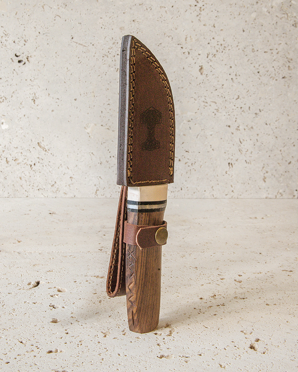 THE HANDLE OF COURAGE