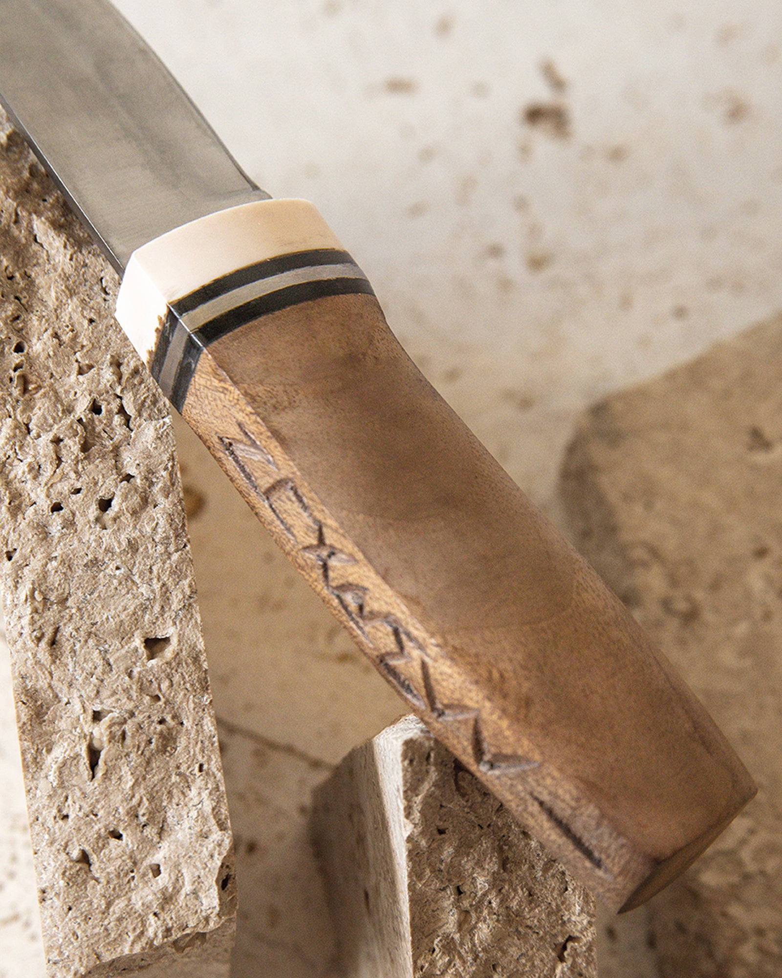 THE HANDLE OF COURAGE