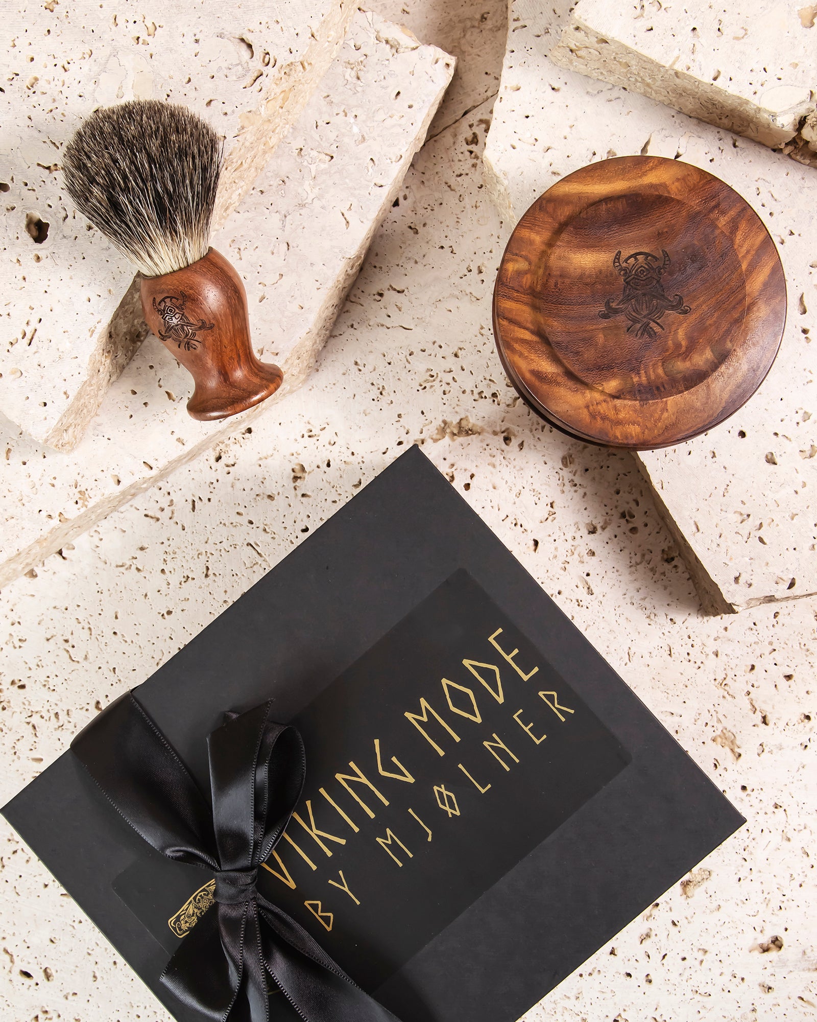 THE VIKING ROSEWOOD SHAVING GIFT