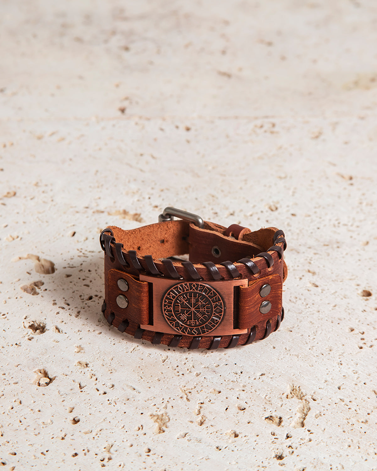 LEATHER CUFF WITH VEGVISIR PLATE