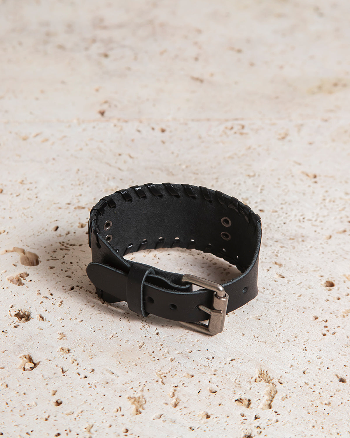 LEATHER CUFF WITH VEGVISIR PLATE