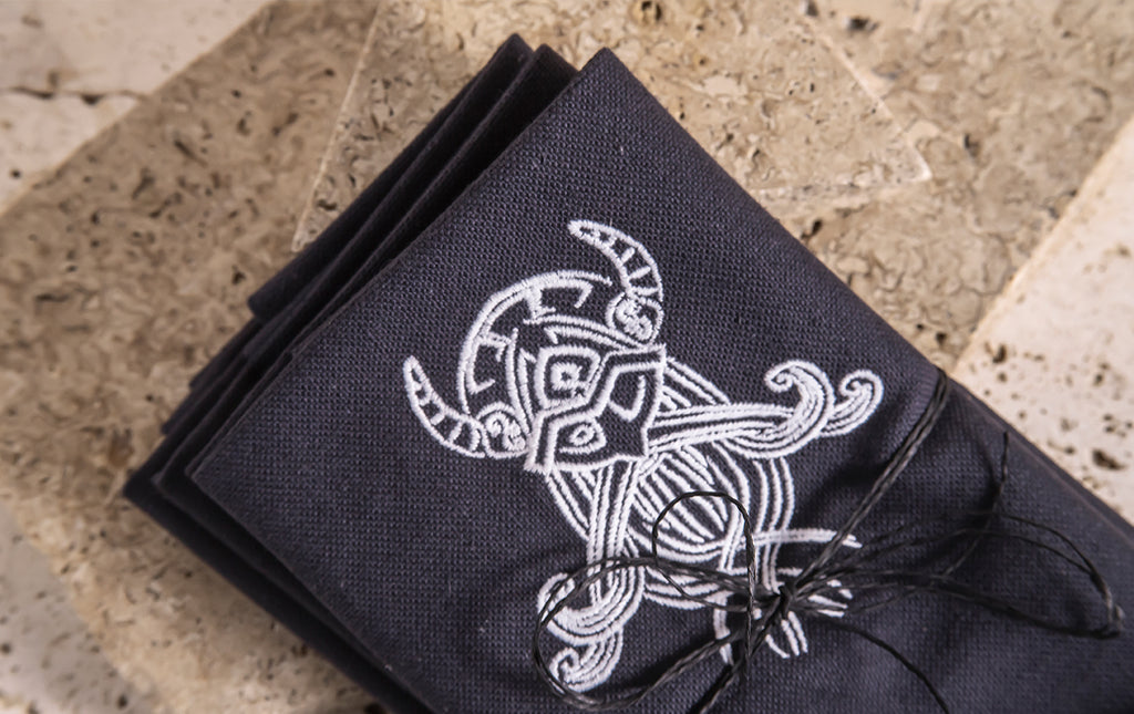 GOD OF WAR NAPKIN SET