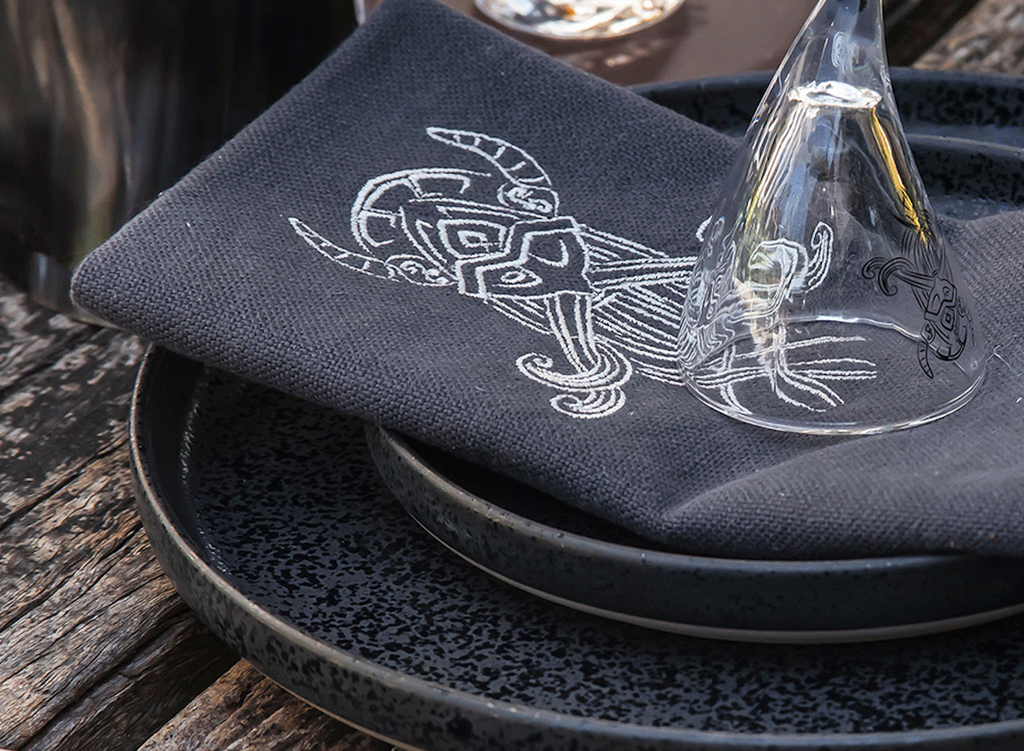 GOD OF WAR NAPKIN SET