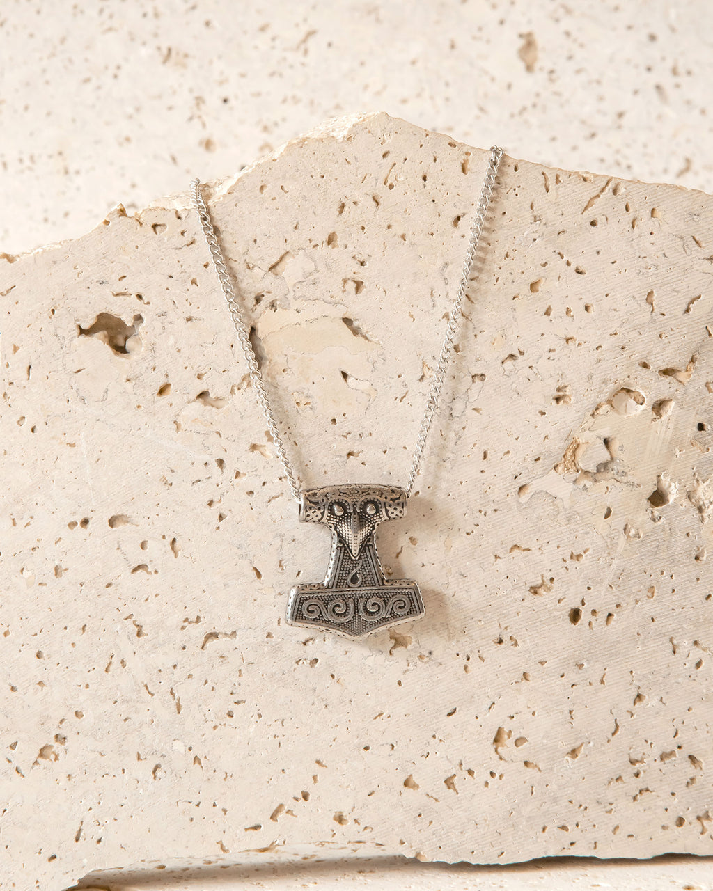 VINTAGE MJØLNER NECKLACE - SILVER