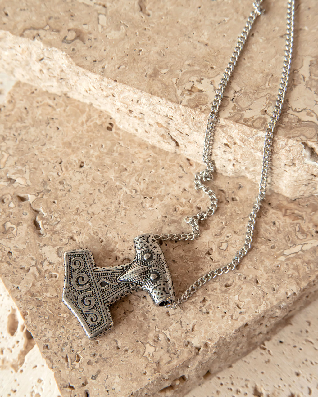 VINTAGE MJØLNER NECKLACE - SILVER