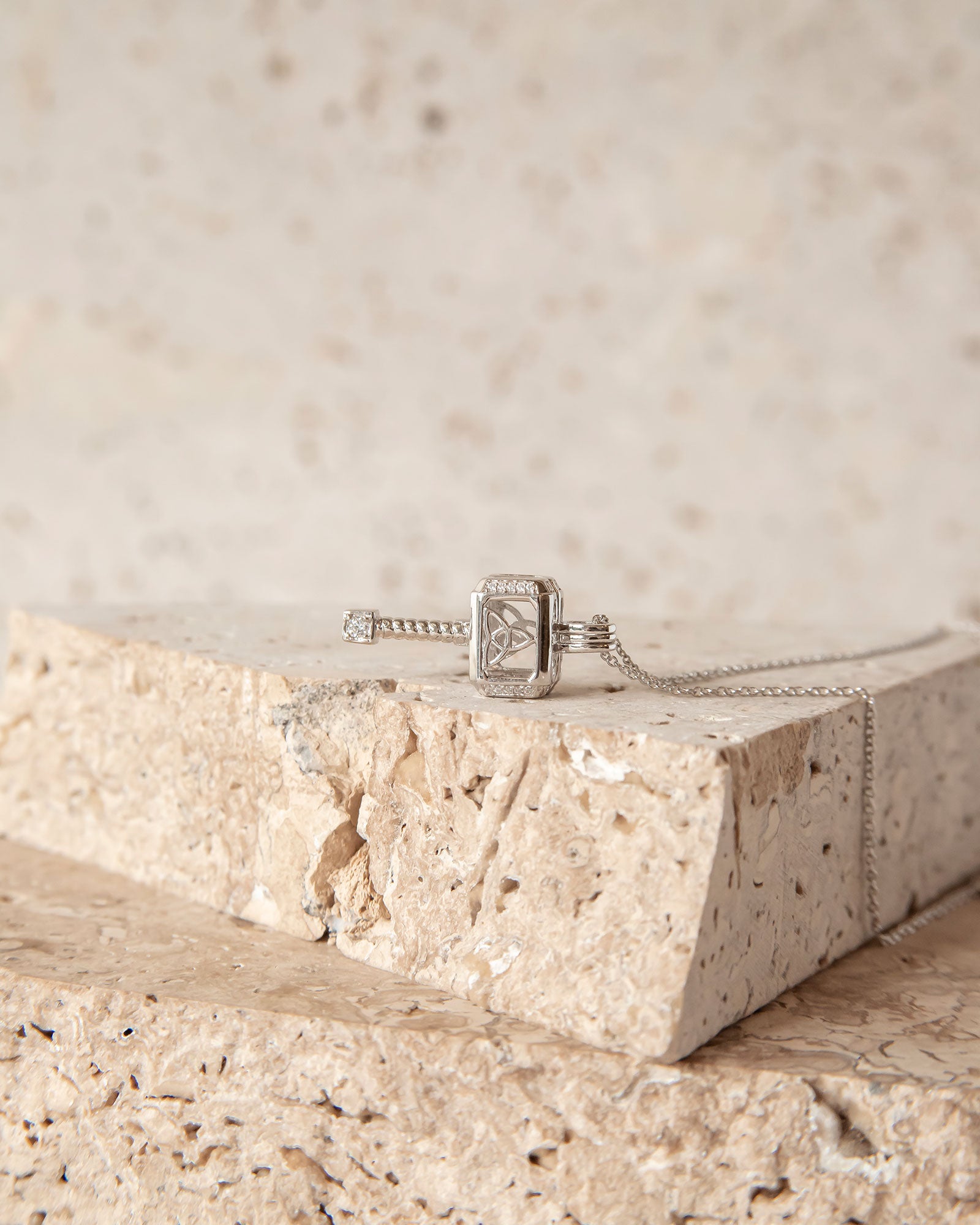 PETIT MJØLNER HAMMER PENDANT & CHAIN - STERLING SILVER