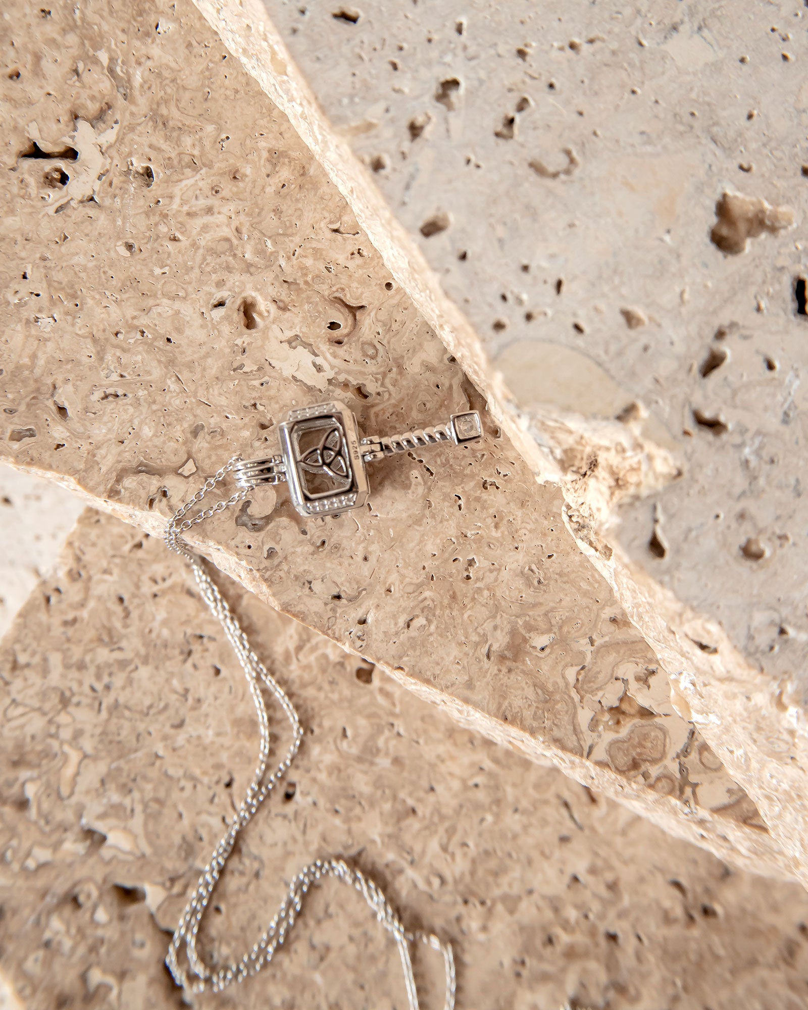 PETIT MJØLNER HAMMER PENDANT & CHAIN - STERLING SILVER