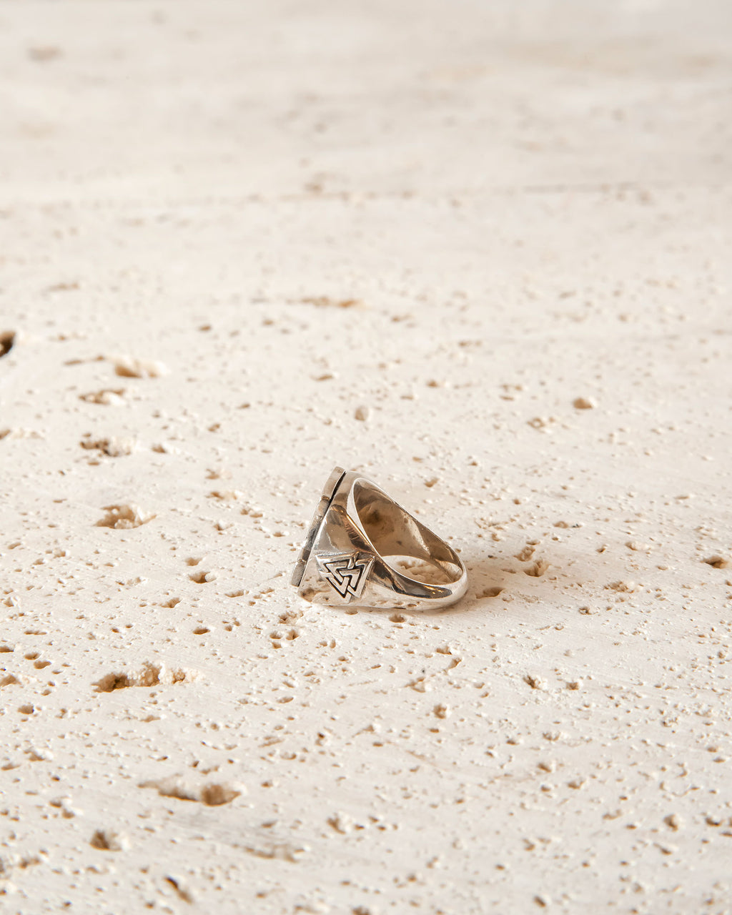 CUSTOM DESIGNED MJØLNER RING