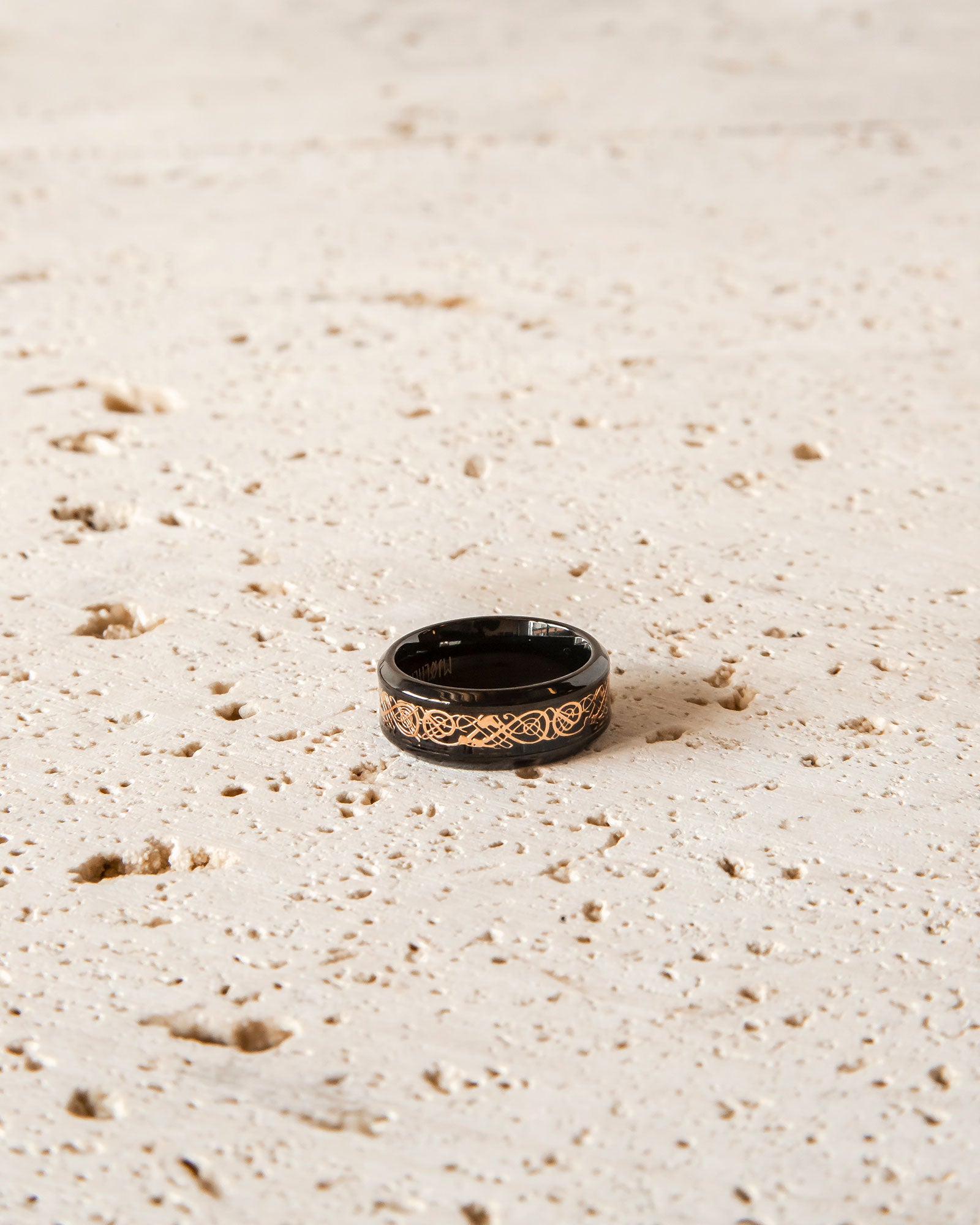 BLACK & ROSE GOLD RING