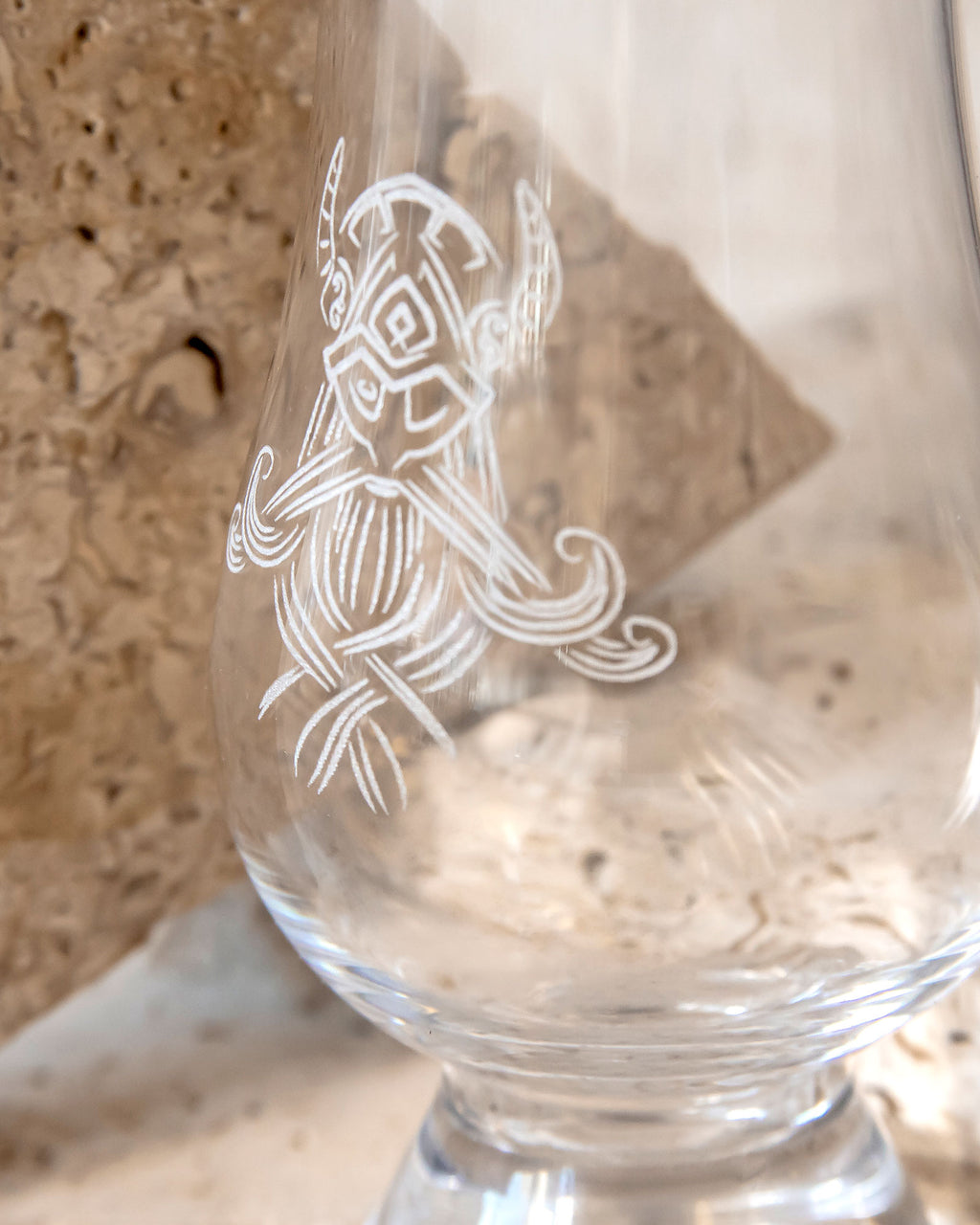 ETCHED WHISKY GLASS WITH GIFT BOX