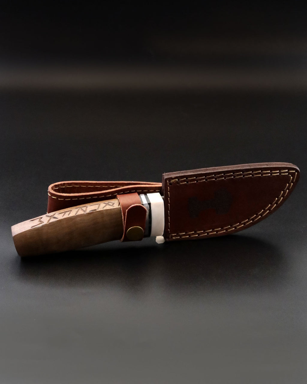 THE HANDLE OF COURAGE