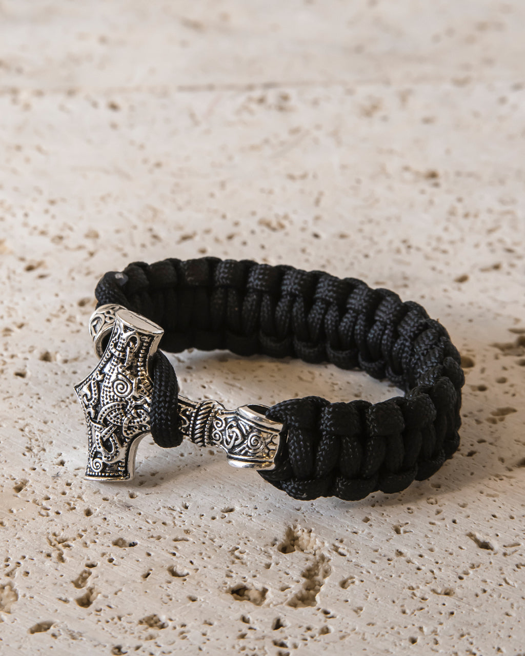 MJØLNER HAMMER BRACELET - BLACK