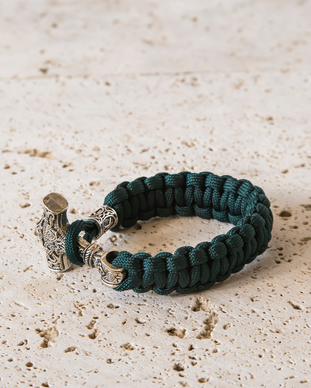 MJØLNER HAMMER BRACELET - GREEN