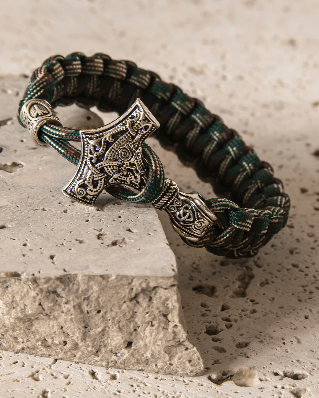 MJØLNER HAMMER BRACELET - MULTI COLOUR