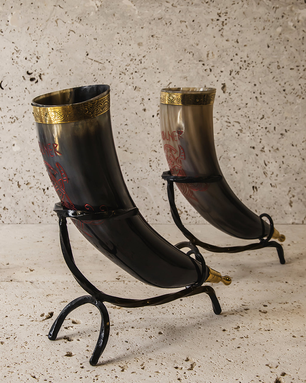 PETITE DRINKING HORN & STAND- 300ML