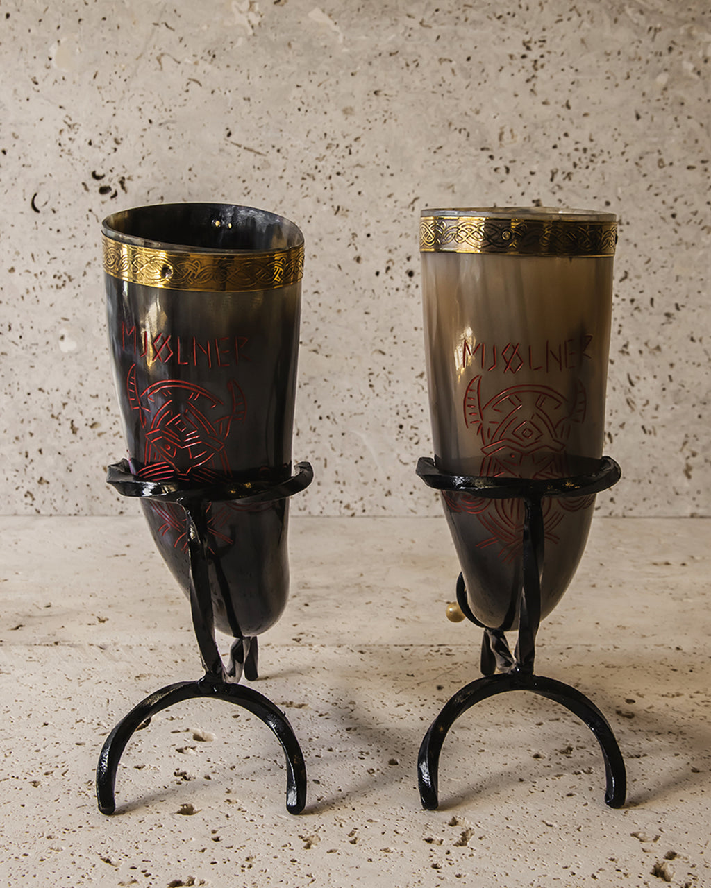 PETITE DRINKING HORN & STAND- 300ML