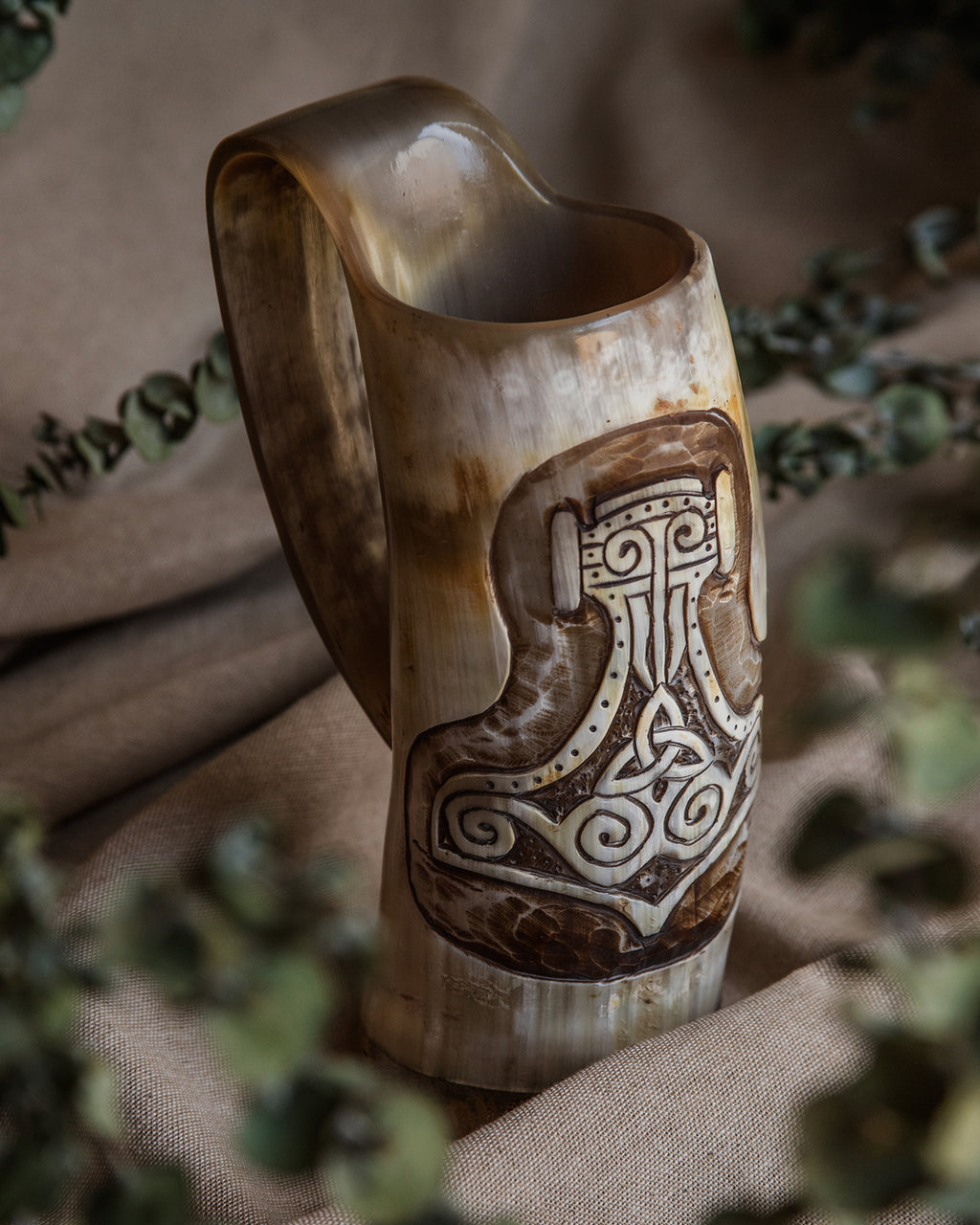 CARVED HORN MUG - MJOLNER